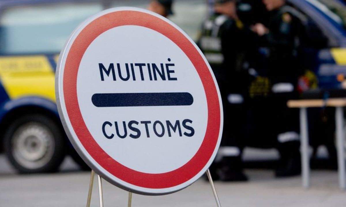 СОГГ: литовские пограничники не впустили в Литву 140 граждан России