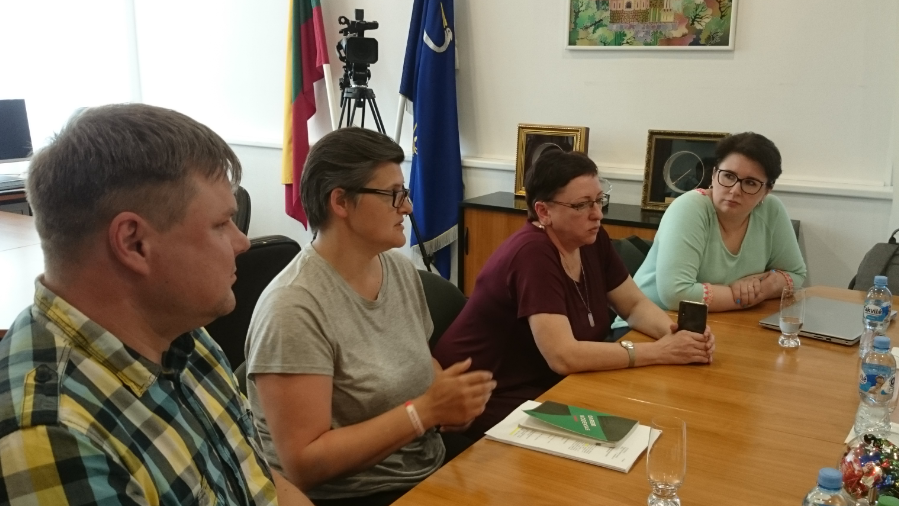 Глава профсоюза просвещения: будут ли соблюдены права работников реорганизуемых учреждений? Пока вопросов больше, чем ответов