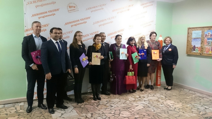 Висагинас стал объектом внимания ОБСЕ. С ознакомительным визитом к нам прибыла делегация из далекого Туркменистана