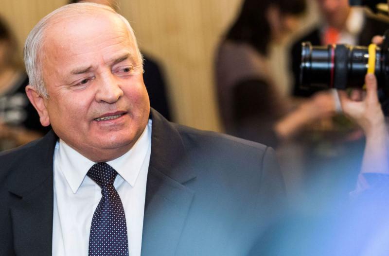 ГИК: Партия регионов Литвы оплачивала из государственных средств расходы на два автомобиля своего секретаря